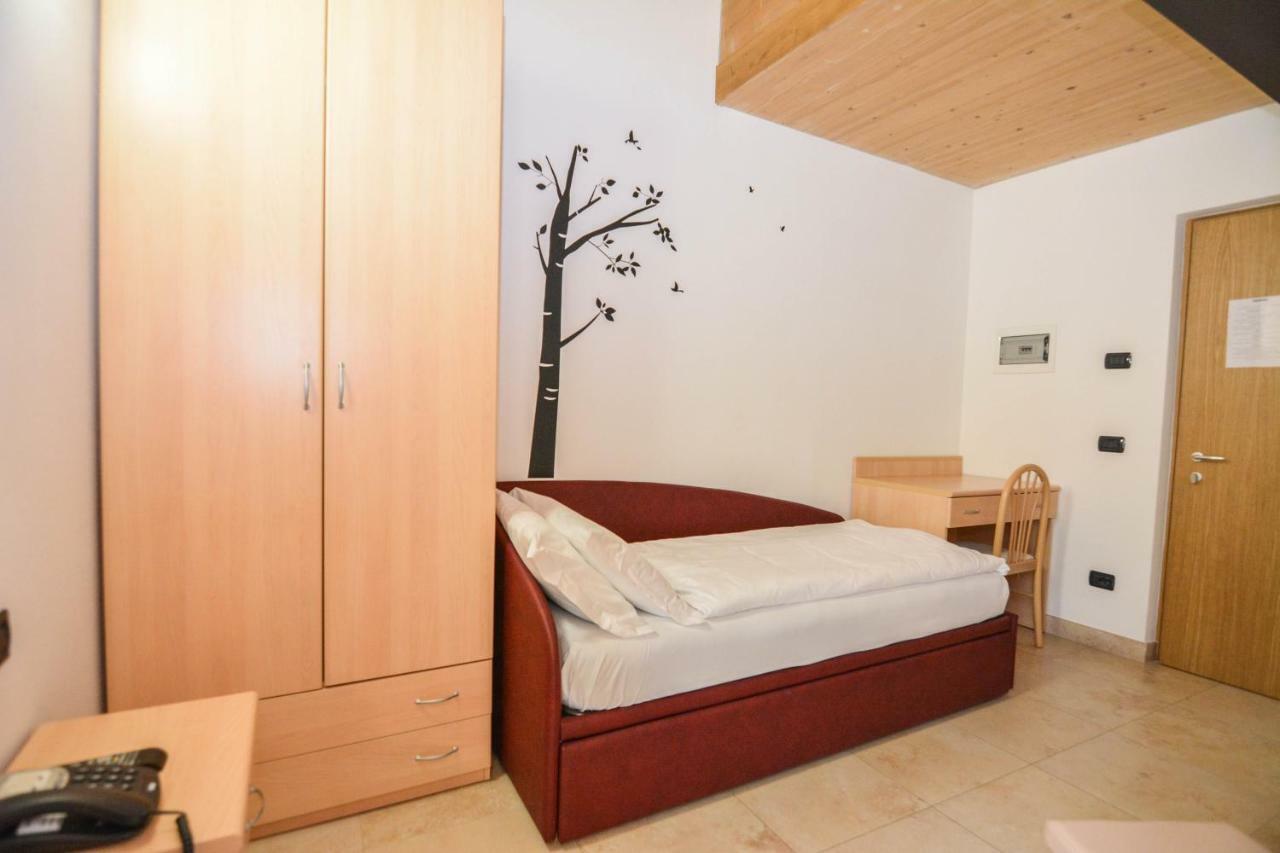 Alpieve Albergo Pieve Pieve Di Ledro Luaran gambar